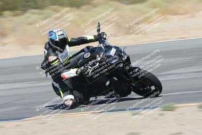 media/Oct-02-2025-Racers Edge (Thu) [[2c91cb6ab3]]/3-B Group/Session 4-Turn 9 (120pm)/